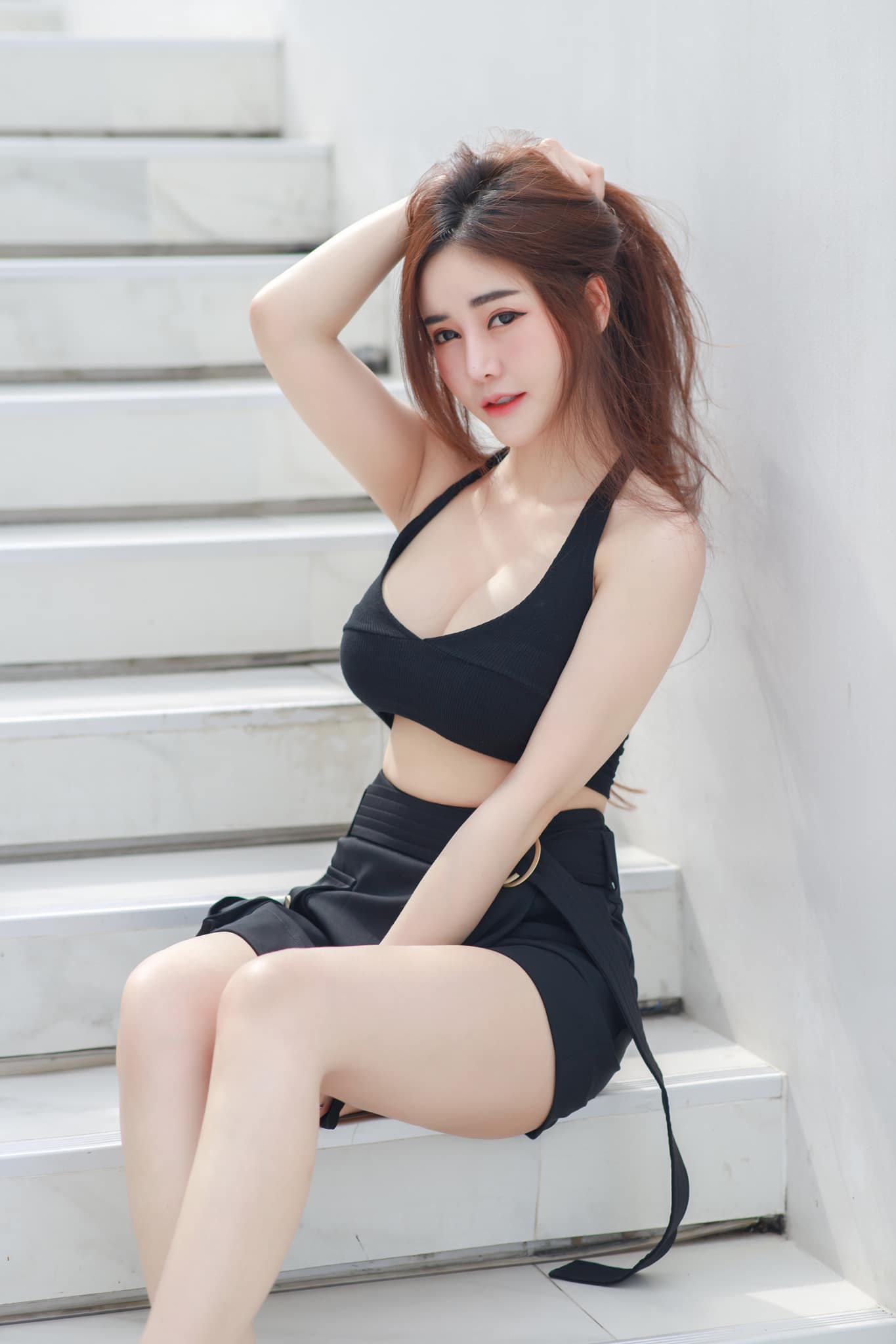 ครูบลู นางแบบพริตตตี้สาวสวย ตัว top อวดหุ่นสวย นมตูม ในชุด bikini เต็มๆตา 72