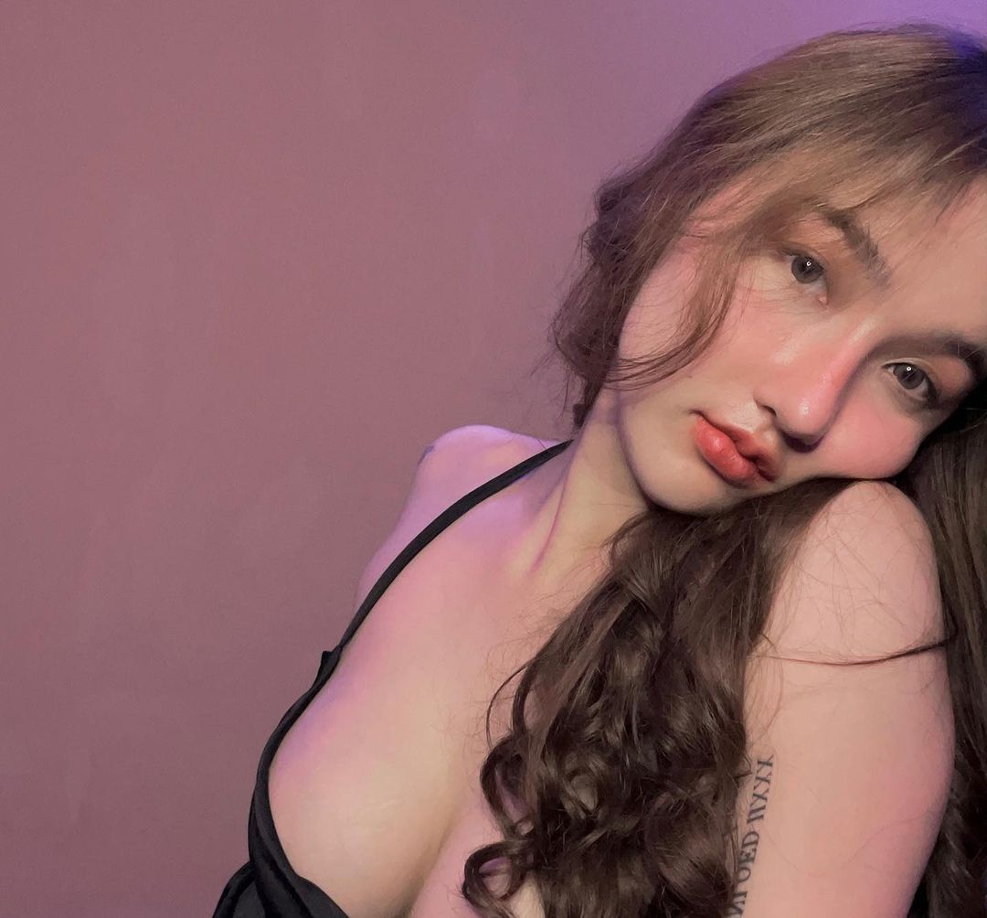 Kanya Bunloed เน็ตไอดอลสาว 18+ นมใหญ่ขาวเนียน ขวัญใจ onlyfans 13
