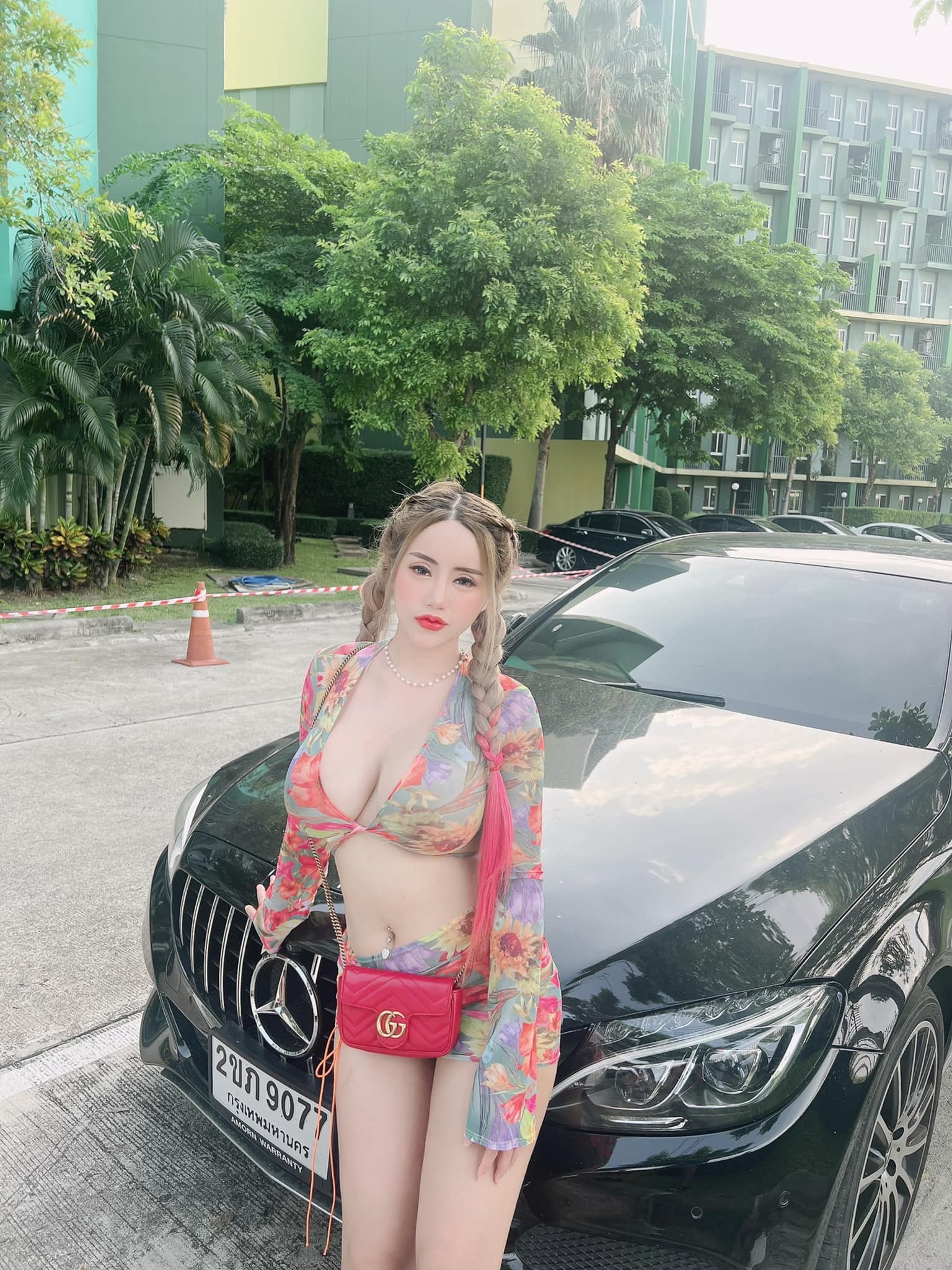 น้องออย Jaruwan พริตตี้สาวสวย เจ้าของฉายา 800 cc แซ่บเกินต้านมาก 28