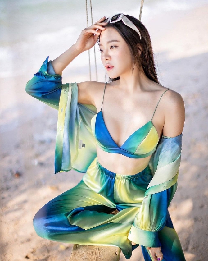 เปิดประวัติ มายด์ ณภศศิ หรือ มายด์ อุทัยทิพย์ สาวสวย หุ่นแซ่บ ขาวออร่า 10