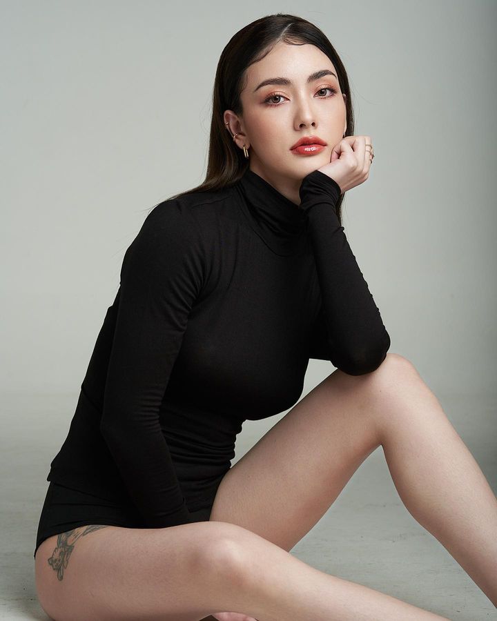 เปิดวาร์ป มีนา ริณา ตัวเต็งเวทีมิสแกรนด์ไทยแลนด์ สวยสับพร้อมรับมง 14