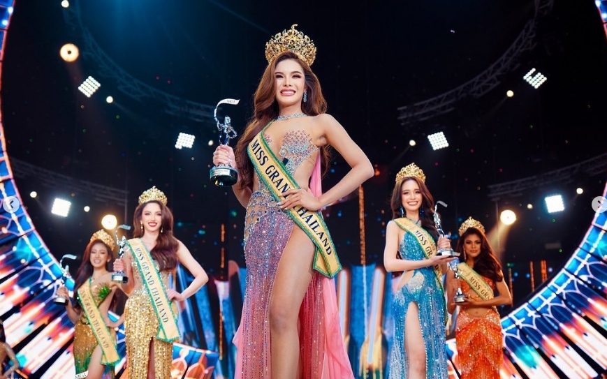 เปิดวาร์ป อุ้ม ทวีพร คว้าตำแหน่ง มิสแกรนด์ไทยแลนด์ 2023 30