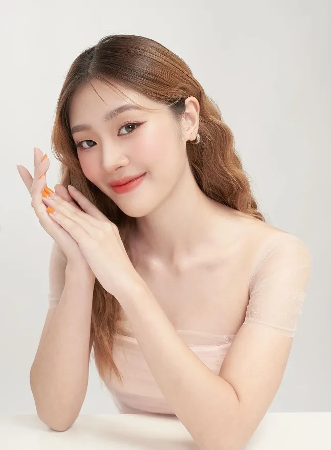 เปิดวาร์ โกรัน สาวสวยหมวย อารมณ์ดี ดีกรี เลขาฝึกงาน หนุ่มนิกกี้ ณฉัตร 12