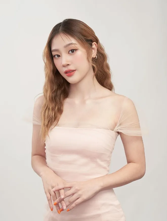 เปิดวาร์ โกรัน สาวสวยหมวย อารมณ์ดี ดีกรี เลขาฝึกงาน หนุ่มนิกกี้ ณฉัตร 13