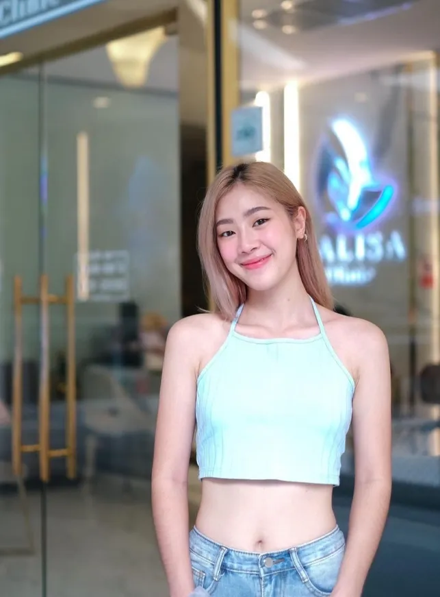 เปิดวาร์ โกรัน สาวสวยหมวย อารมณ์ดี ดีกรี เลขาฝึกงาน หนุ่มนิกกี้ ณฉัตร 23