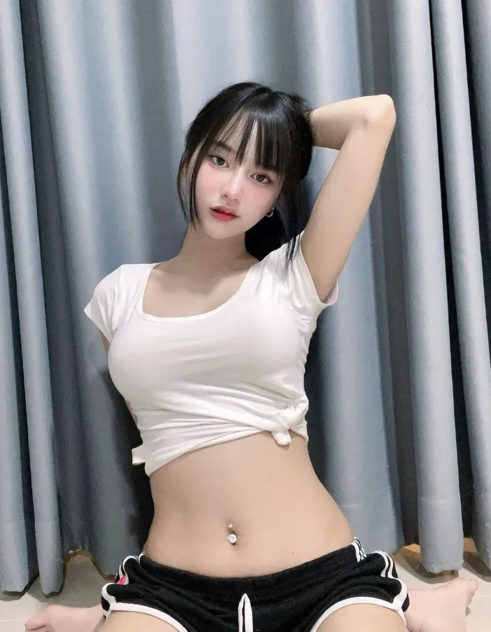 โดนัท วรานิษฐ์ เน็ตไอดอล สายยั่ว ผลงาน Only Fans สุดเร้าร้อน 12