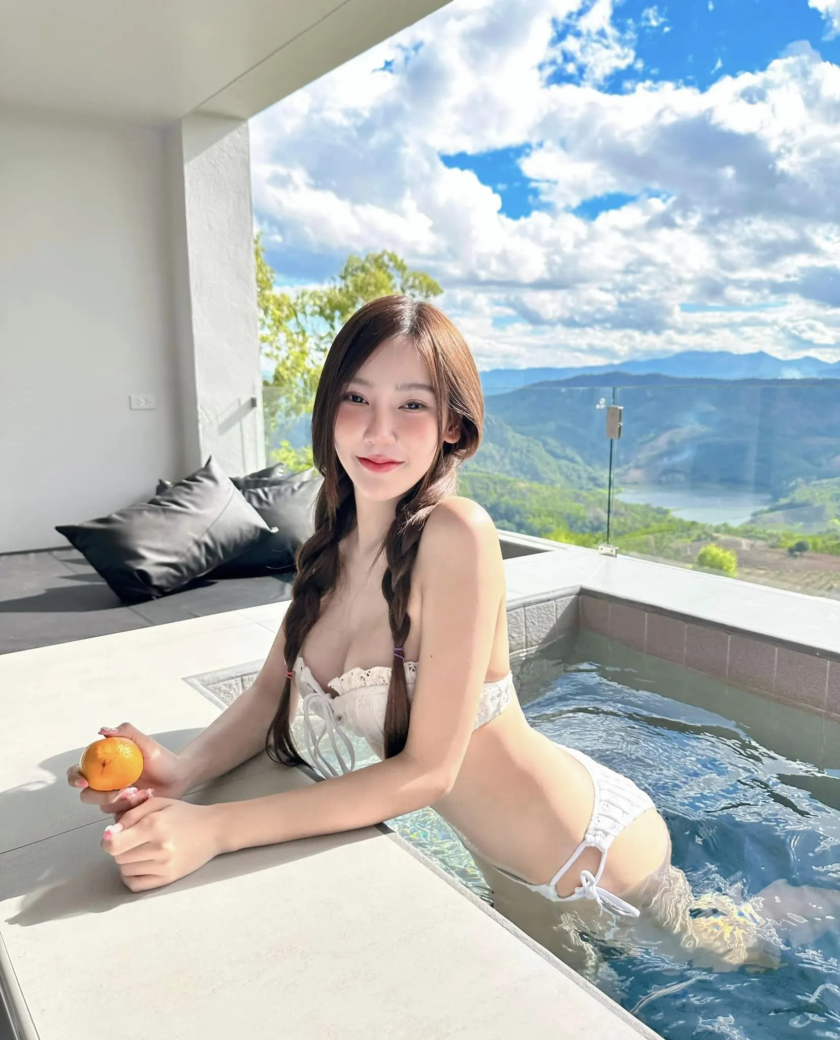 วิววี่ ณัฐปภัสร์ สาวสวยเมืองเหนือ ขาวผ่องละมุน ถูกใจ หนุ่มไทย ทั่วแดน 15