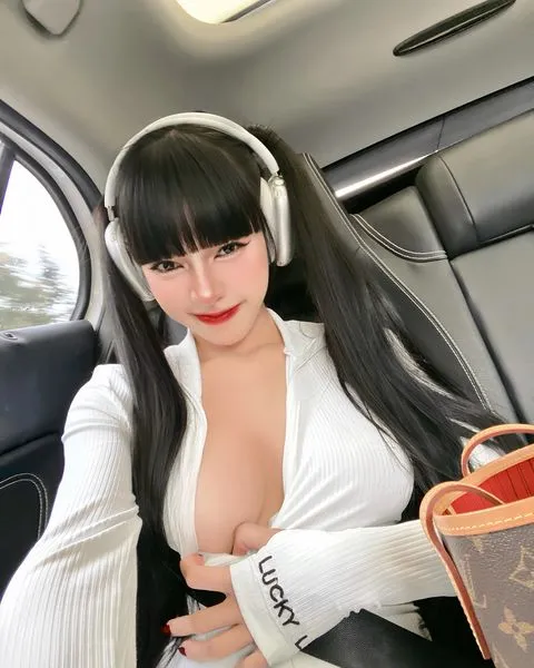 น้องฝน Pattaraporn เปิดวาร์ป ดาว onlyfans สาวสวย หุ่นแซ่บได้ใจ 15