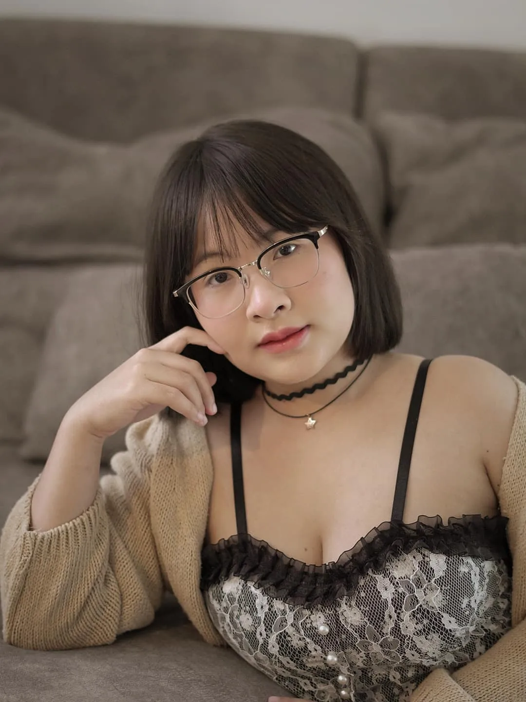 น้อง นุ่น สาวแว่น ตัวเล็ก ขวัญใจ BIGO LIVE ดาวดวงใหม่ Onlyfans 3