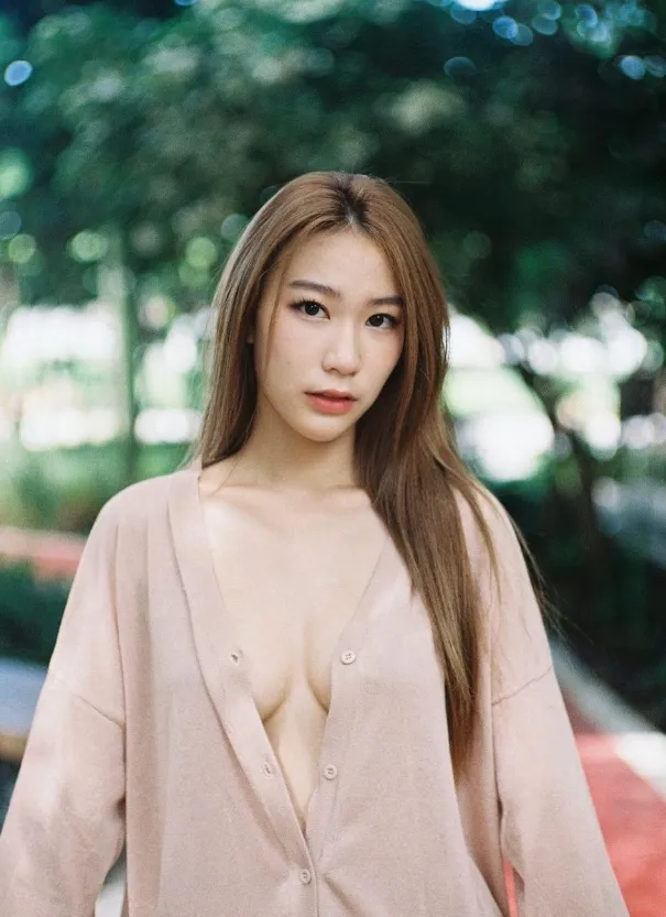 น้องเบนซ์ บีน่า เน็ตไอดอล สาย 18+ ขาวสุดใจ ผลงาน เสียวซี๊ด 21