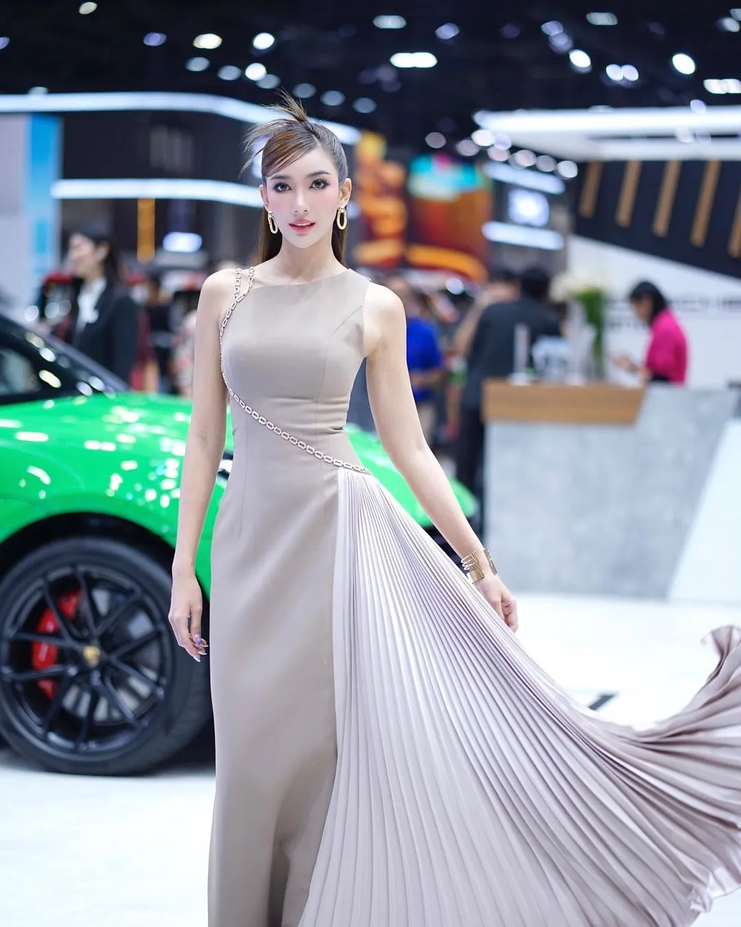พั้น แพรวพัชร์ชา สาวไทอิน ก็มาดิคร้าบ สวย เก่ง รอบด้าน สเปค หนุ่มๆ 1