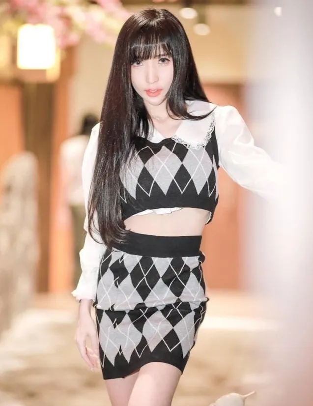 น้องออมยูมิ เน็ตไอดอล นางแบบ สาวสวย ดาว Onlyfans18+ สุดเสียว 13