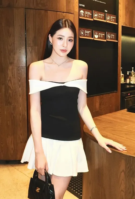 เปียโน ณิชาภัทร สาวสวย หุ่นเซ็กซี่ ดีกรีสาวหมวย สุดอินเตอร์ 9