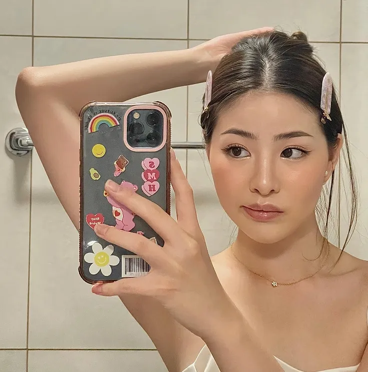 เปียโน ณิชาภัทร สาวสวย หุ่นเซ็กซี่ ดีกรีสาวหมวย สุดอินเตอร์ 22