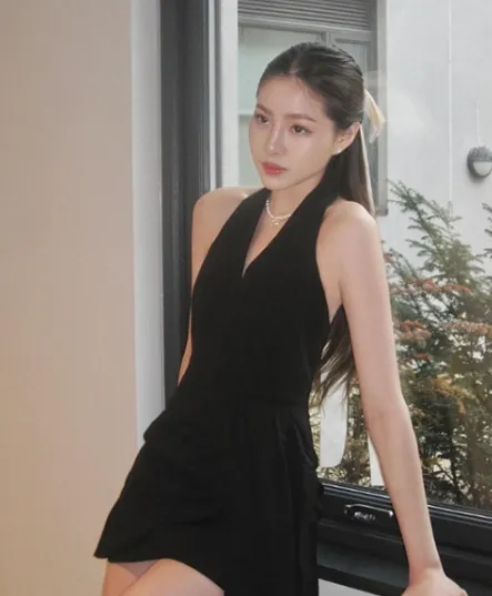 เปียโน ณิชาภัทร สาวสวย หุ่นเซ็กซี่ ดีกรีสาวหมวย สุดอินเตอร์ 25