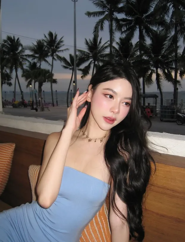 ปุยฝ้าย อมลรดา สาวผู้เสียหายใน โหนกระแส ทำเอาหนุ่มๆ ละลายเป็นแถว 7