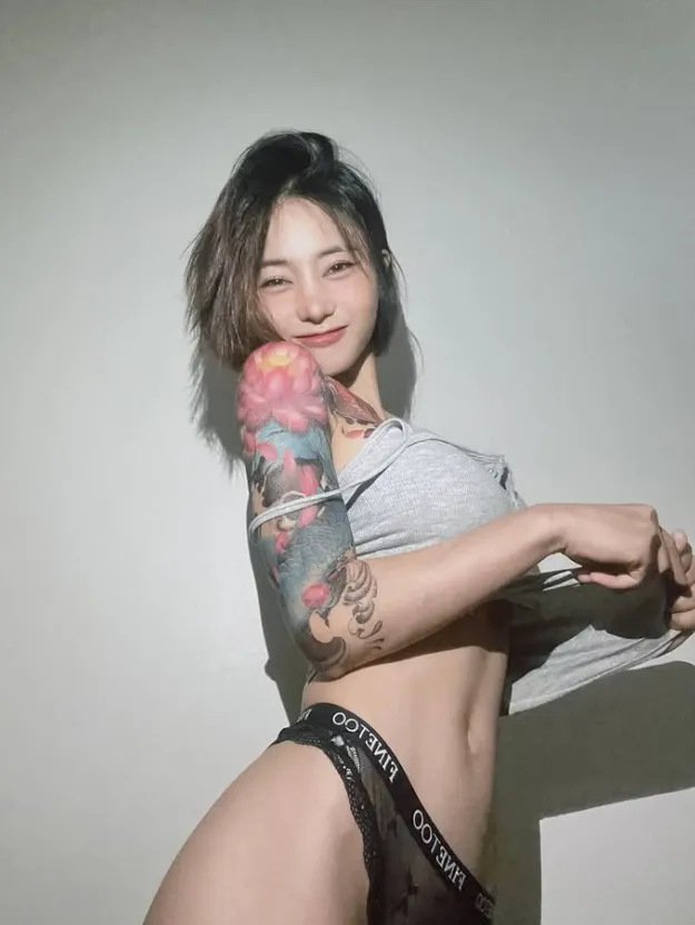 Beebell เน็ตไอดอล สาวสวย หุ่นเซ็กซี่ เร่าร้อน ทุกแพลตฟอร์ม เกินต้าน 26