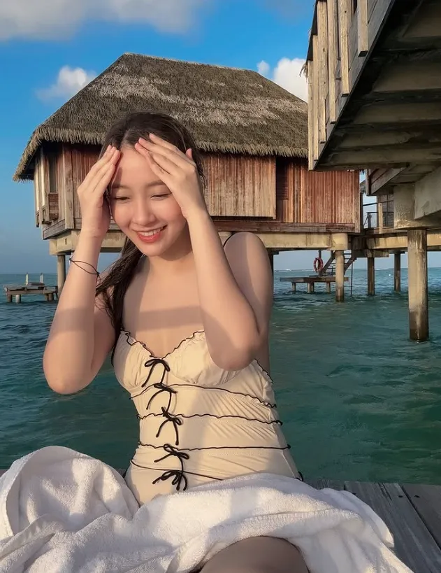 ปุยเมฆ นภสร หมอสวย งานดี ดีกรีนักแสดง มากฝีมือ โปรไฟล์ไม่ธรรมดา 14