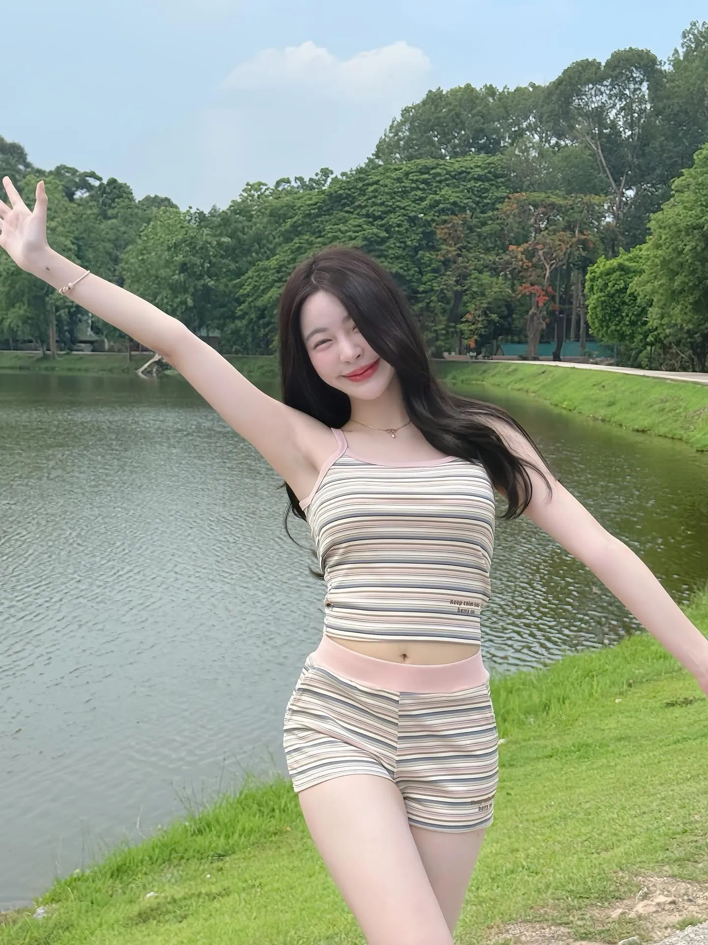 ส่องวาร์ป น้องเบล Pitchytd เน็ตไอดอล หน้าหวาน ดาว Onlyfans ตัวจี๊ด ท่าดีทุกมุม 26