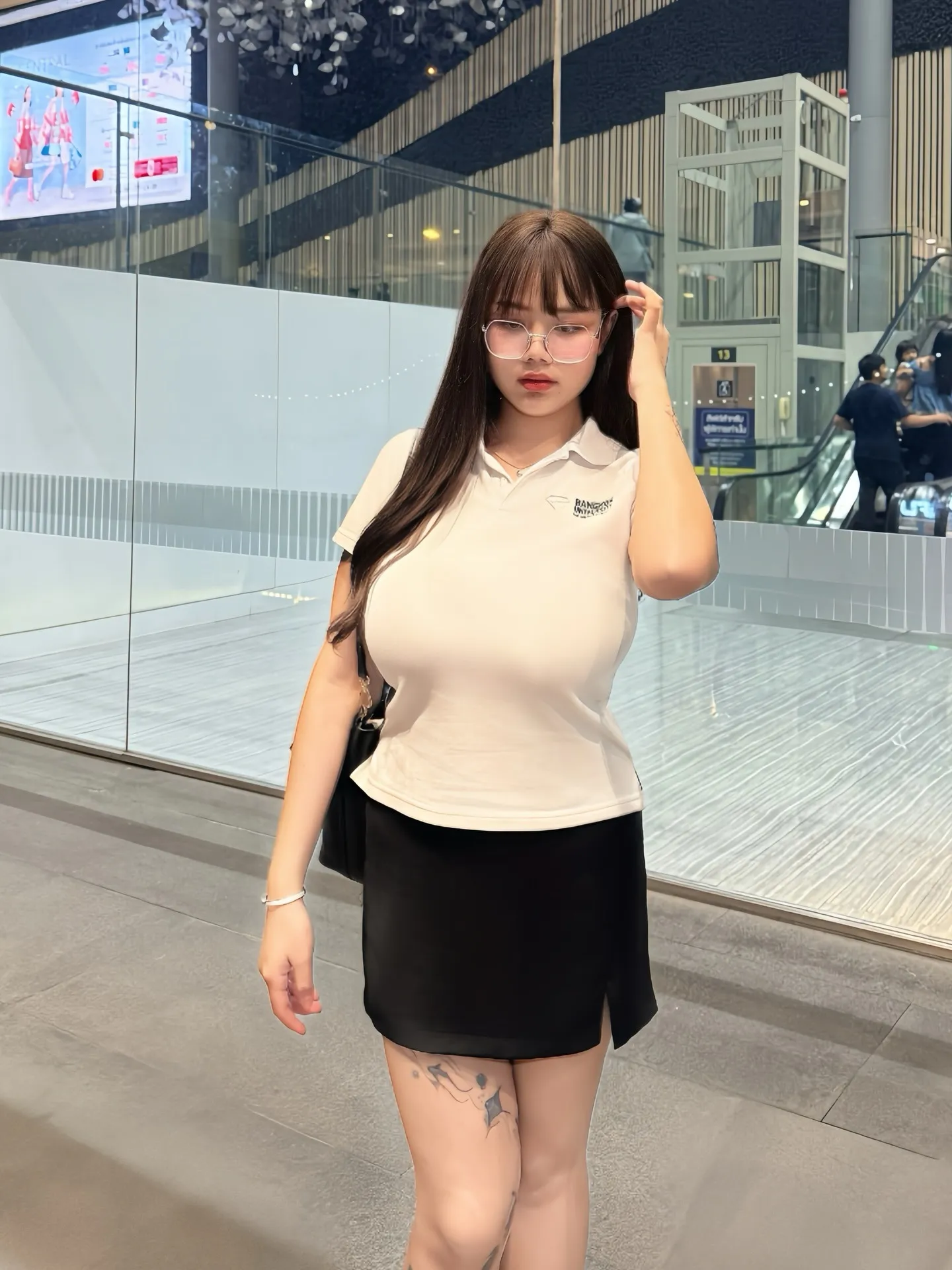 เปิดวาร์ป น้องข้าว 13.98i เน็ตไอดอล สาวสวย มาพร้อม ลายสัก ทรงเสน่ห์ แซ่บเวอร์ 19